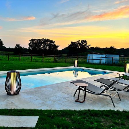 Châtillon-sur-Chalaronne Le Domaine Du Pin B&B 외부 사진