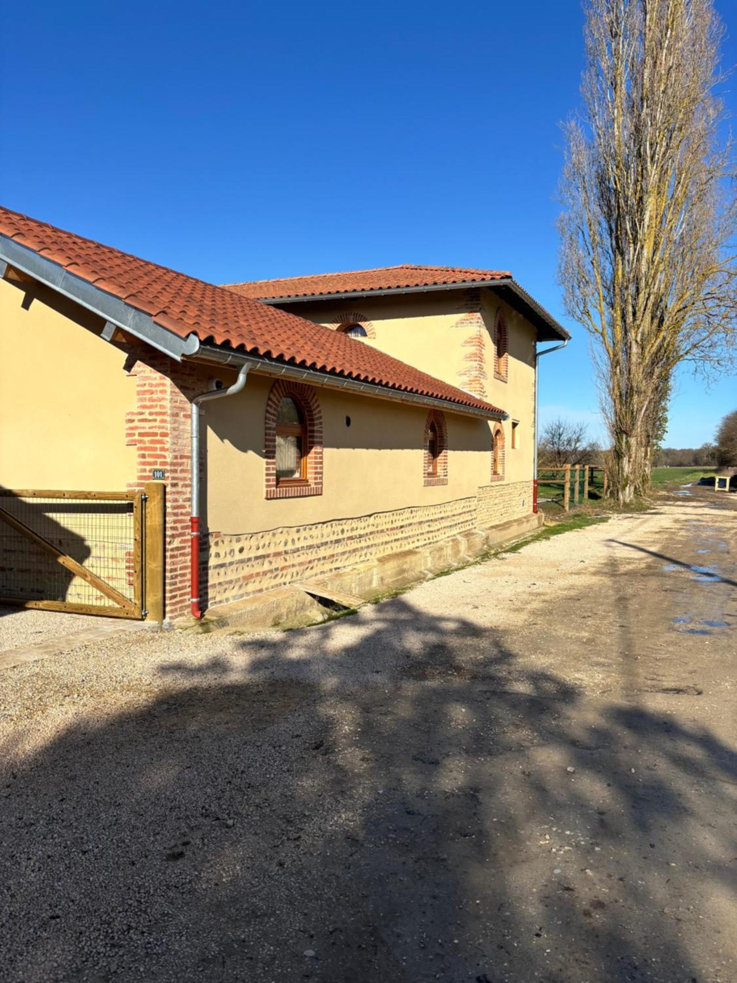 Châtillon-sur-Chalaronne Le Domaine Du Pin B&B 외부 사진